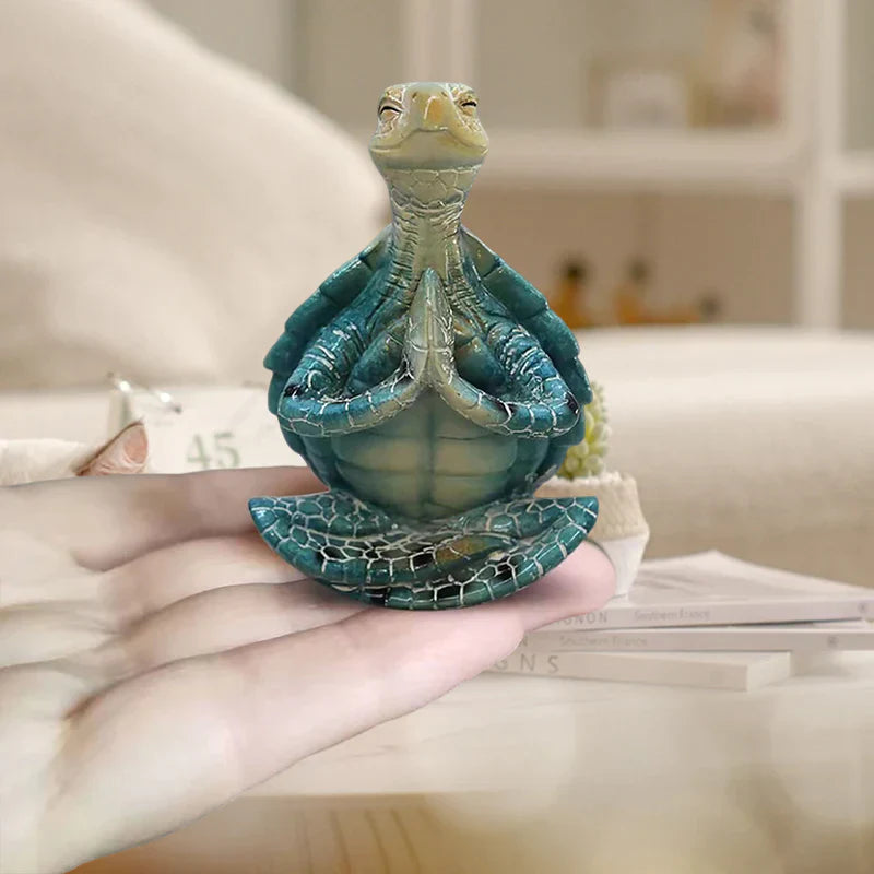 "Harmonisk meditations-skulptur, havssköldpadda i resin, idealisk för inredning, symboliserar zen och tålamod."