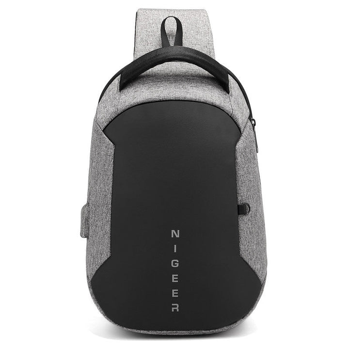 "Herr axelväska i PVC med USB, tredimensionell dyna, elegant design, vattenavvisande material, svart färg."