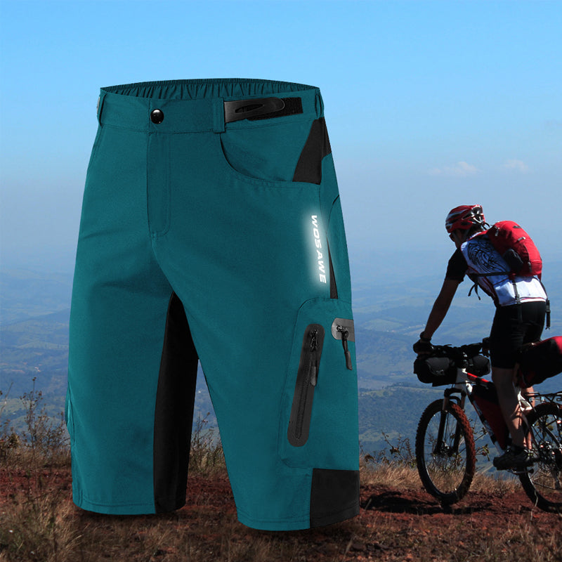 "Herr cykelshorts med reflekterande detaljer, vadderad gren, snabbtorkande material för bekvämlighet vid cykling."