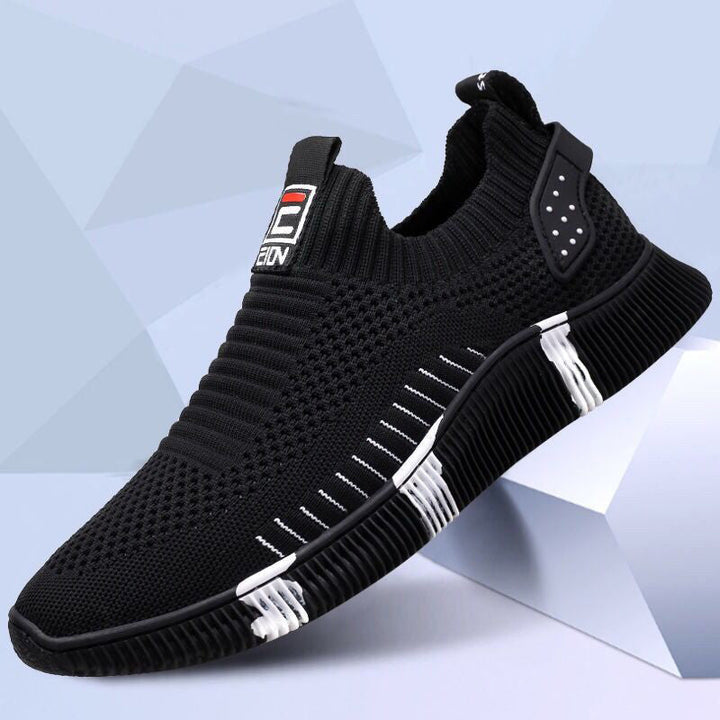 "Herr Flyknit sportskor: Andningsbar mesh, robust gummisula, sportig design för löpning och vardagliga äventyr."