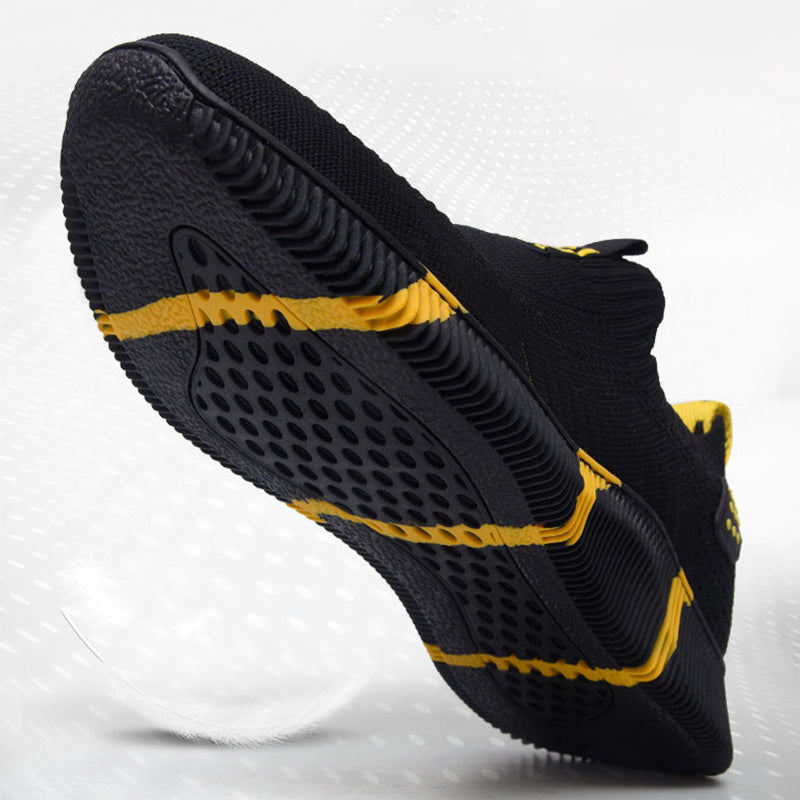 "Herr Flyknit sportskor: Andningsbar mesh, robust gummisula, sportig design för löpning och vardagliga äventyr."