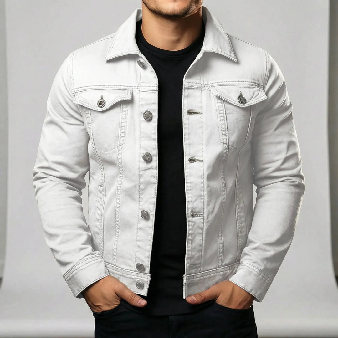 Herrjacka Luca, slim fit, med knappslå. Mångsidig vår-/höstjacka för en smart casual och bekväm look.