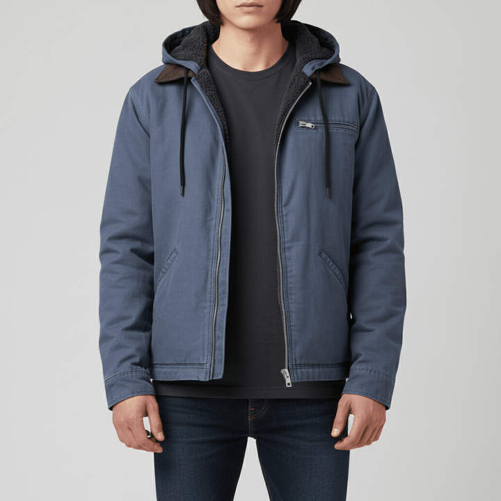 Herrjacka i hoodiestil med dragkedja, mjukt tyg och bekväm passform för alla tillfällen.