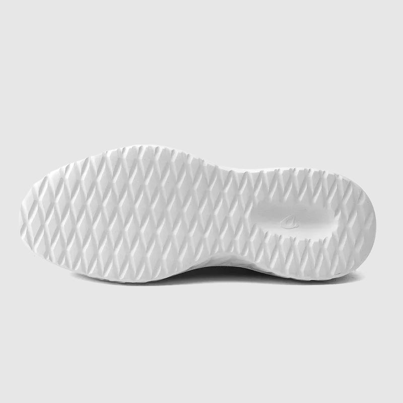 Sportig herr sneaker med meshdesign, lämplig som andningsbar sommarsko