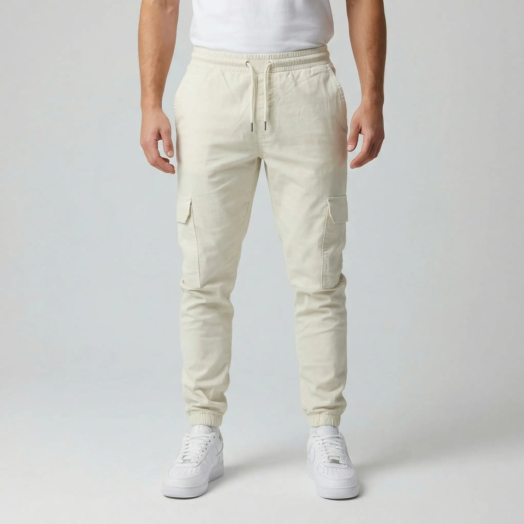 Bekväma herr cargojoggers i slim fit för vardag och fritid, med rörelsefrihet och modern streetwear-stil.