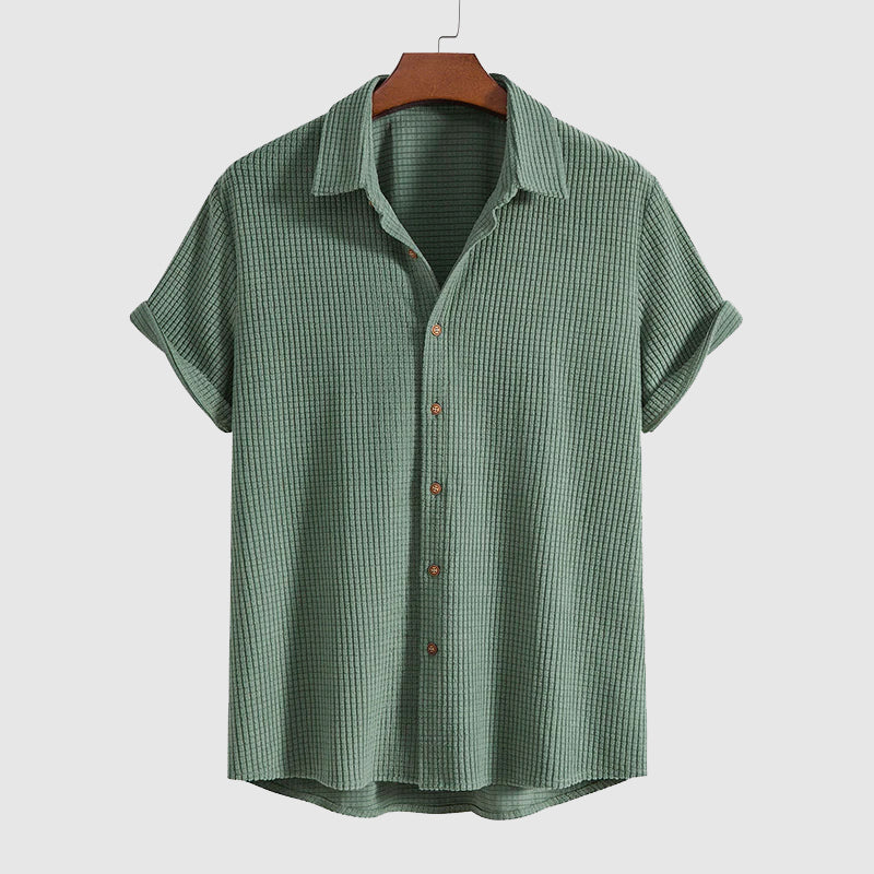Trendigt herr ensembles med kortärmad skjorta och shorts, avslappnad passform.