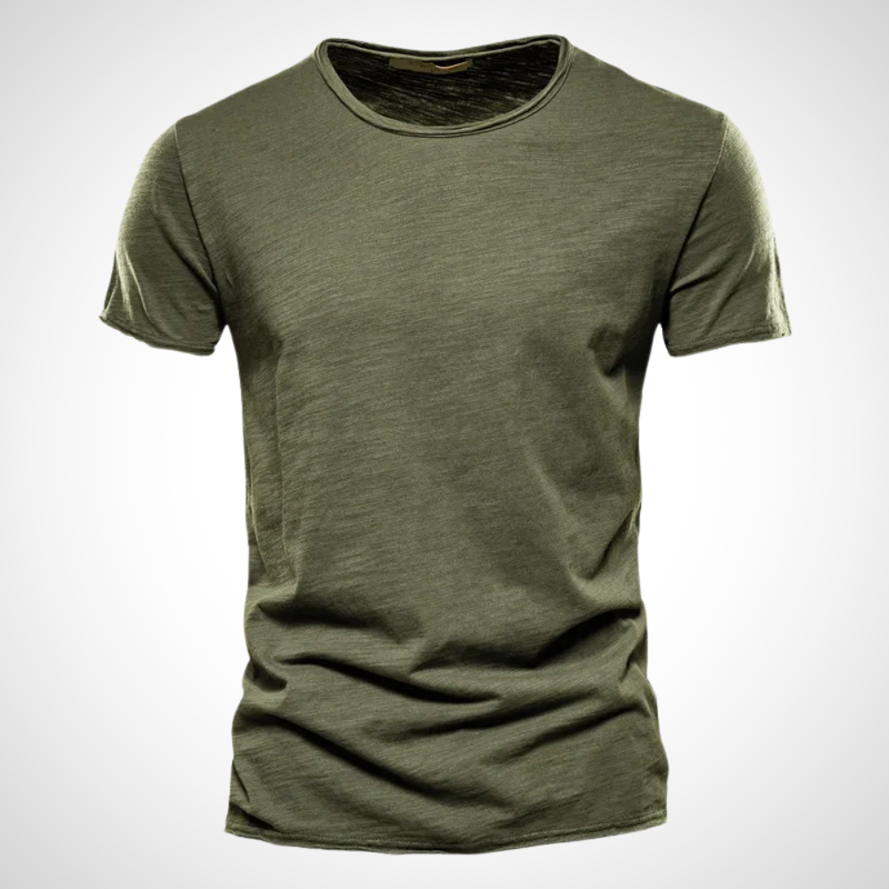 Herr T-shirt med rundhals i stora storlekar. Tidlös design för komfort och stil.