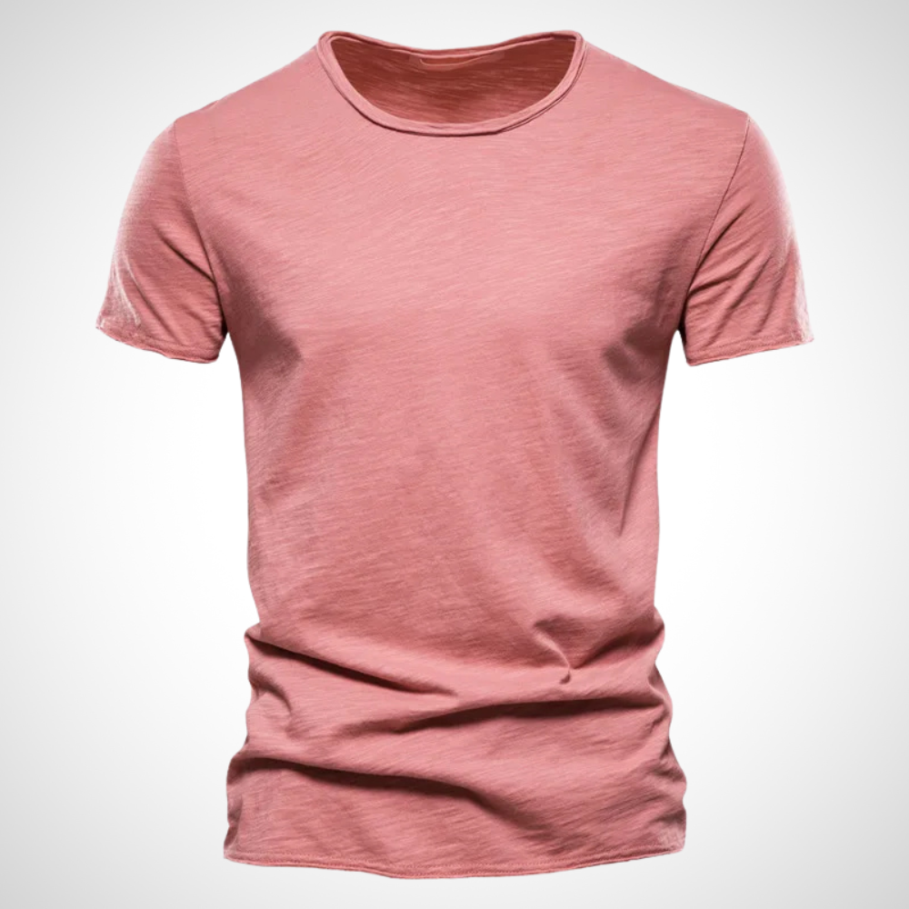 Mångsidig herr T-shirt, perfekt basplagg för fritid och vardag. Optimal komfort.