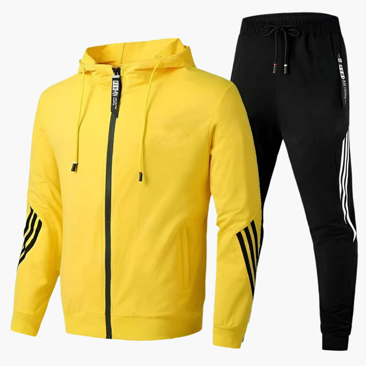 Komplett herr mjukisdräkt för män. Perfekt för sport, gym eller en avslappnad hemmakväll.
