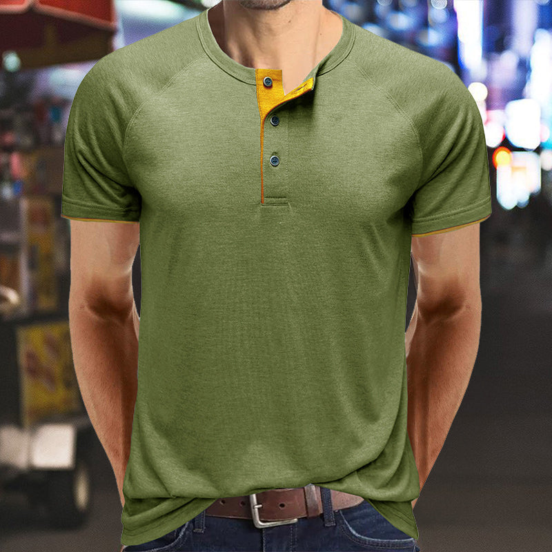 Herr V-ringad Henley T-shirt i lätt bomull, vit, modern design, perfekt för sommaren, andningsbar och bekväm.