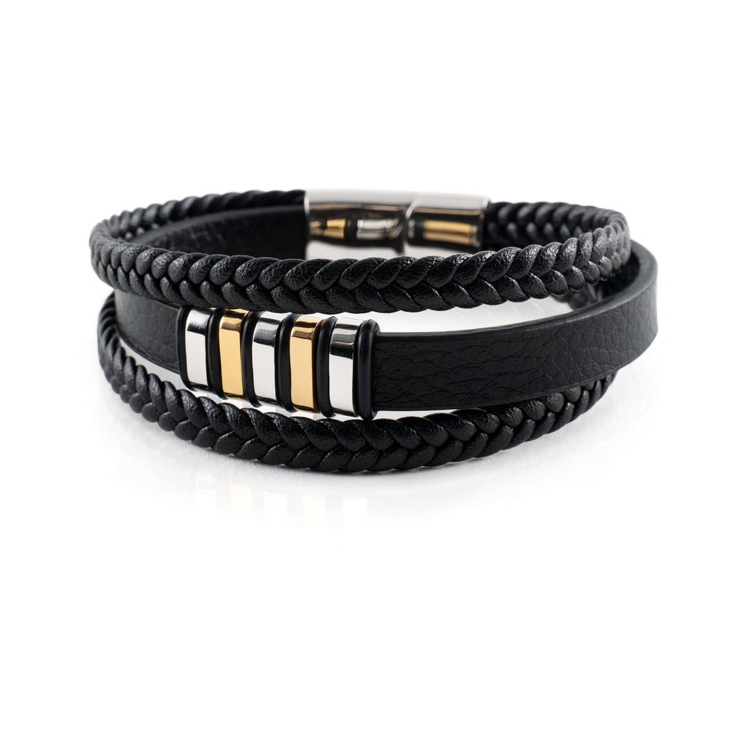 Stilrent flätat läderarmband för män, med ett säkert magnetlås i rostfritt stål.