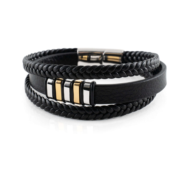 Stilrent flätat läderarmband för män, med ett säkert magnetlås i rostfritt stål.