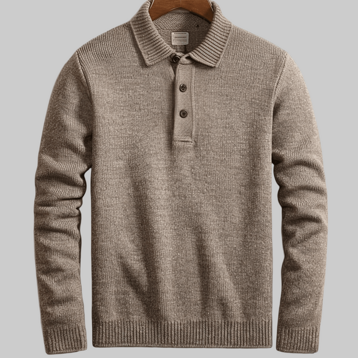 James stickade polotröja för herr. Långärmad design som kombinerar komfort med en tidlös stil.