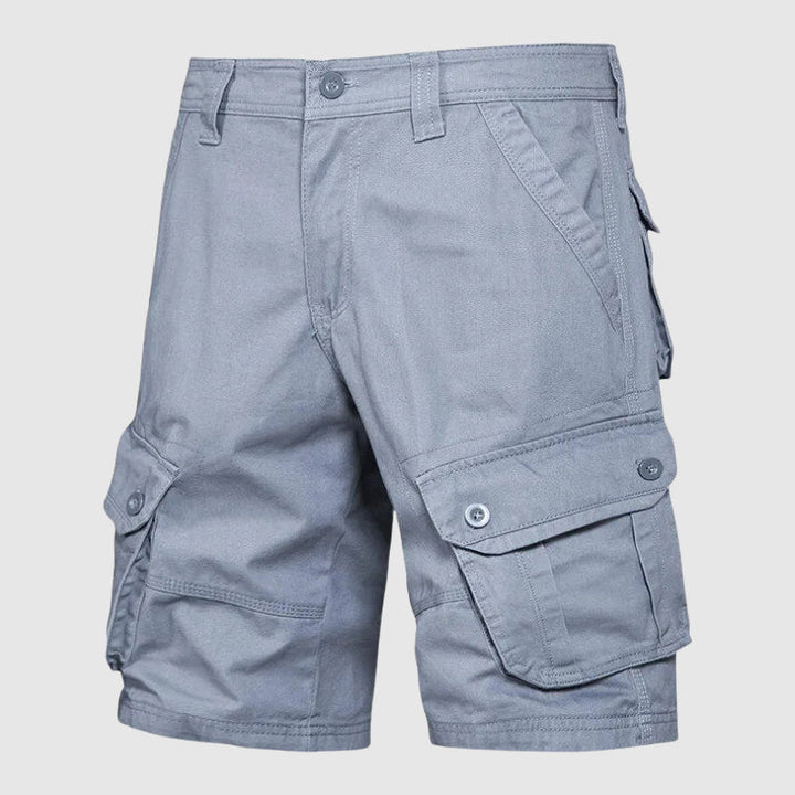 Herr cargoshorts i kamouflagemönster, designade för komfort och flexibilitet på äventyr.