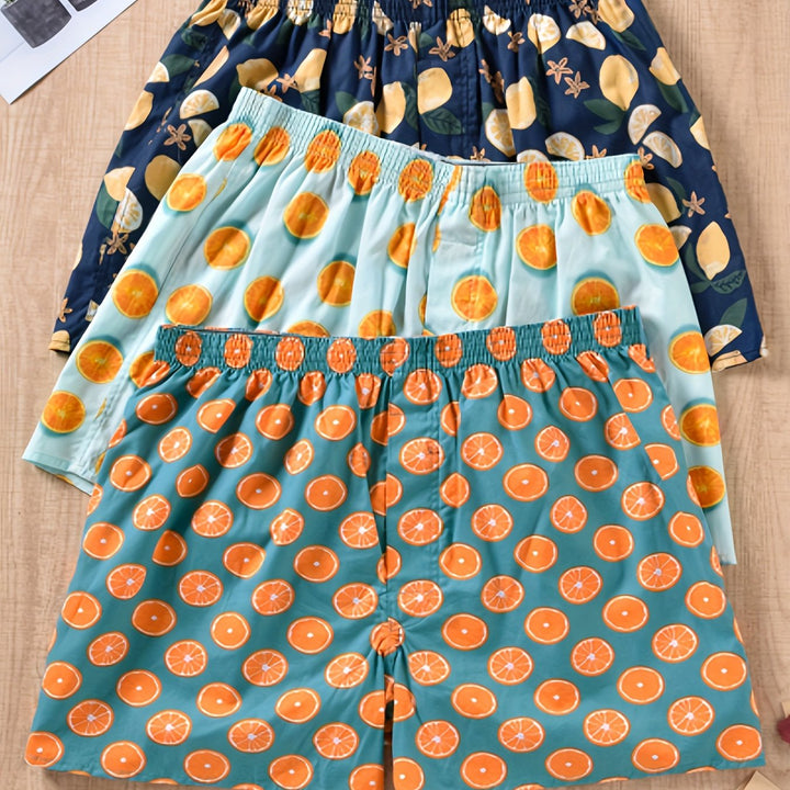 Varje par herrboxers från 3-packet, visar individuell stil och komfort i vardagsunderkläder.
