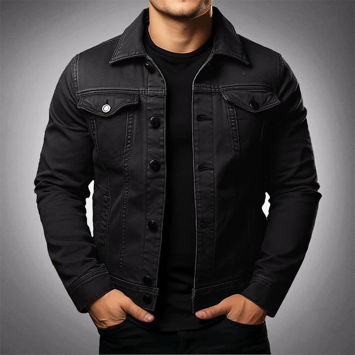 Grön herr fritidsjacka Luca med smal passform. Knappslå design, idealisk för smart casual herrkläder.