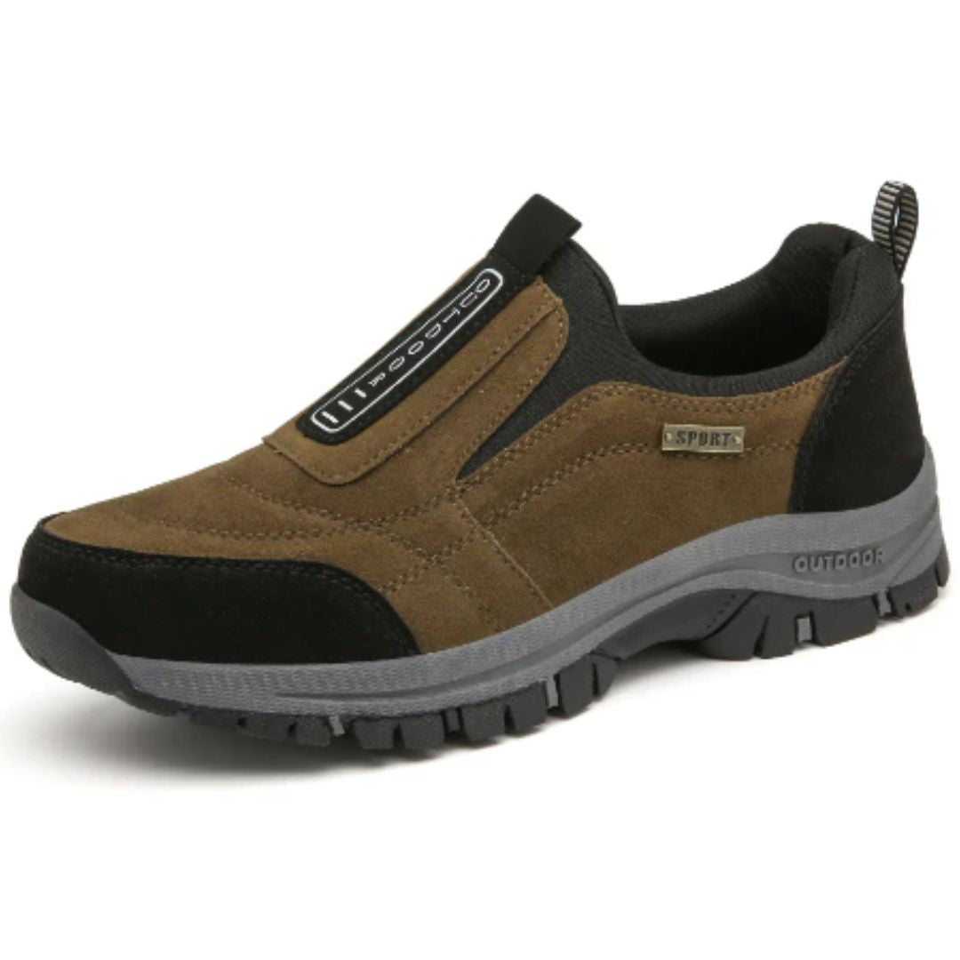Bekväma herrskor med slip-on för enkel användning, perfekt för fritid och vardag.