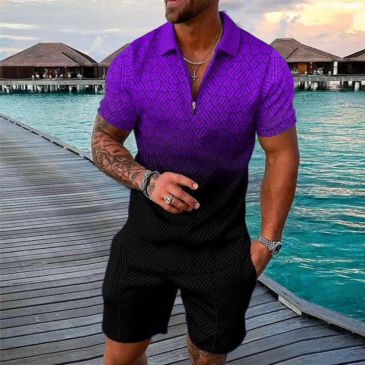 "Herrset med tryckt polo T-shirt och shorts, casual sommaroutfit, livliga mönster, perfekt för avslappnade stunder."