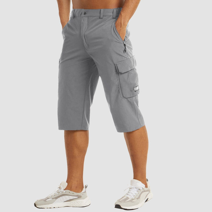 Fritidsshorts för män, snabbtorkande och bekväma, med rymliga cargofickor.