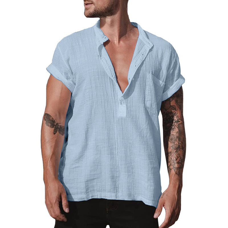 "Herrskjorta i bomullslinne med ståkrage, kortärmad, vit, elegant och modern för sommarbruk, herrmode."