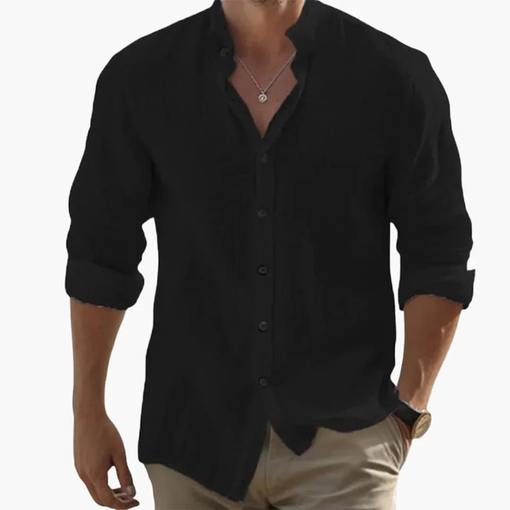 Herrskjorta med ståkrage, slim fit, långärmad. Elegant och modern stil för män.