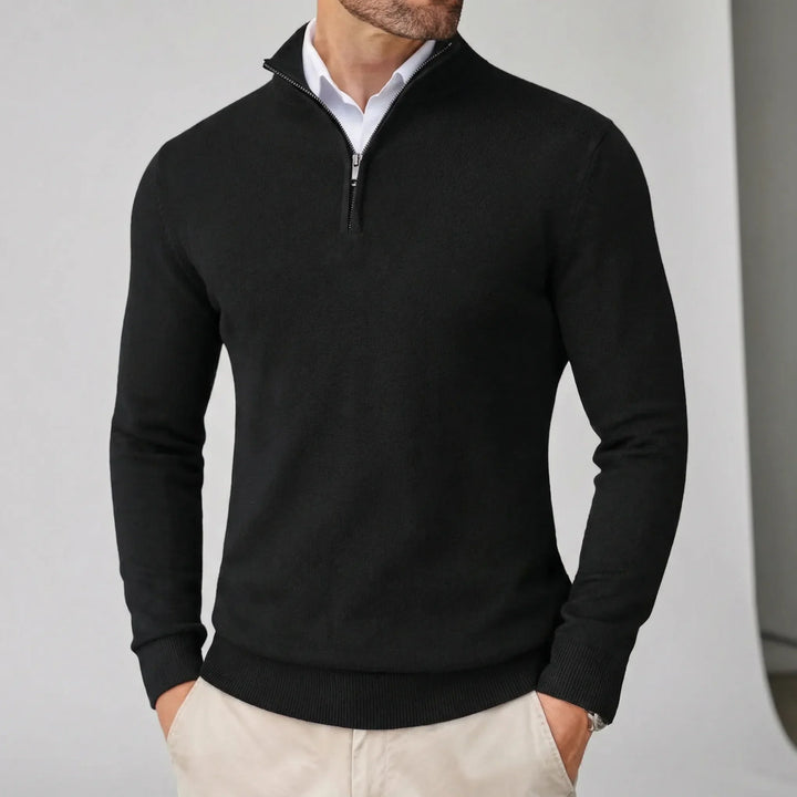 Mjuk herrtröja med halvdragkedja i klassisk design. Långärmad pullover för optimal komfort och stil.