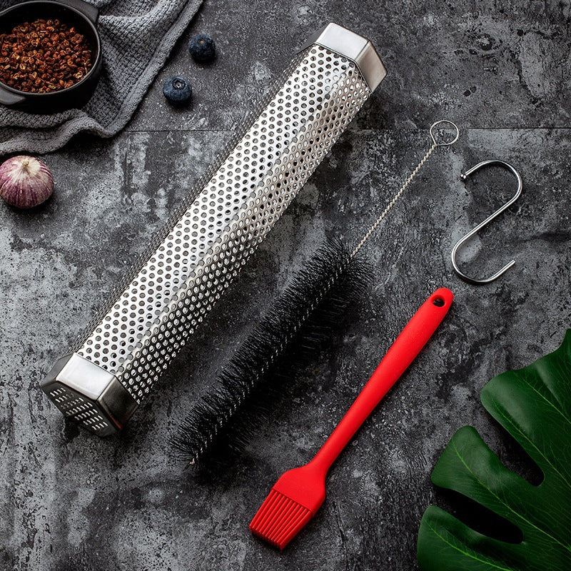 "Hexagonalt rökrör i rostfritt stål för grill, robust design, ger jämn rökutveckling för BBQ, kompatibel med alla grillar."