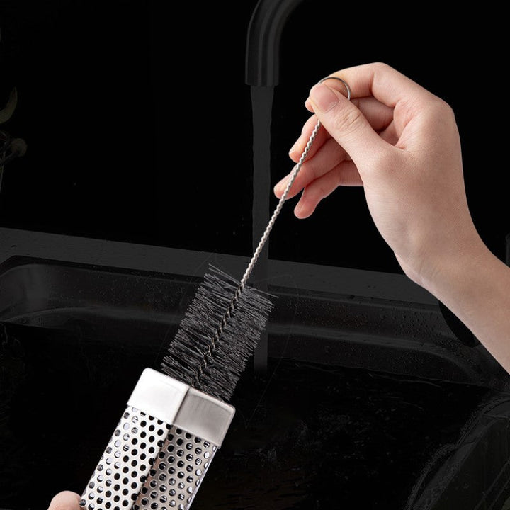 "Hexagonalt rökrör i rostfritt stål för grill, robust design, ger jämn rökutveckling för BBQ, kompatibel med alla grillar."