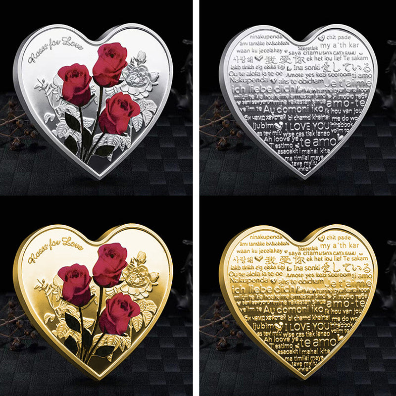 Hjärtformat minnesmynt med rosendesign i silver, kärleksbudskap; perfekt romantisk gåva, dekorativt och hållbart.