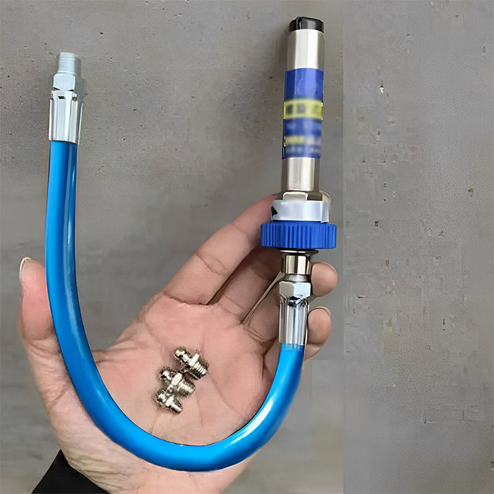 "Högtrycksmunstycke för smörjnipplar, ergonomisk design i metall, perfekt för exakt smörjning i trånga utrymmen."