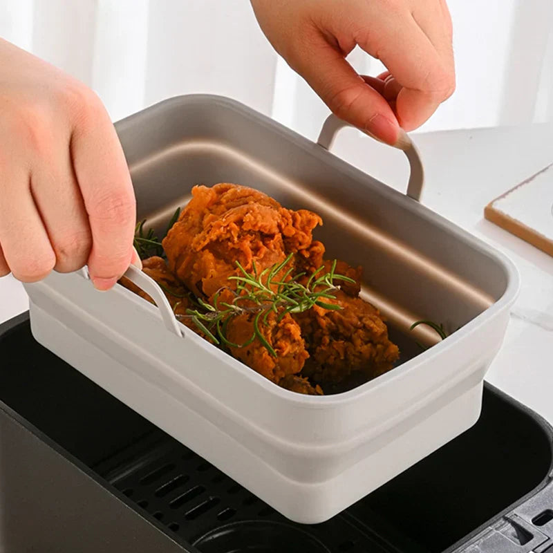 Hopfällbar silikonbakplåt för Air Fryer, grå, tål hög temperatur, oljedränering, enkel rengöring, matchar köksinredning.