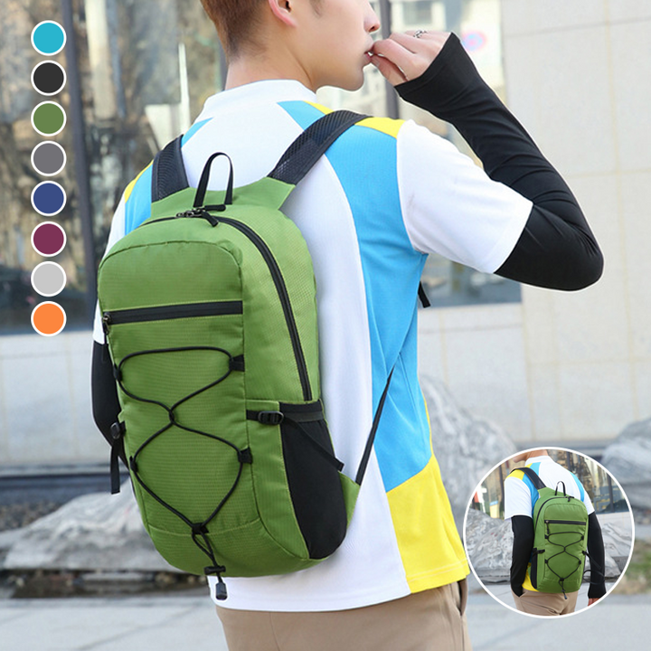 "Hopfällbar unisex ryggsäck, vattenresistent, ultralätt design i grön, stilren för stad och naturäventyr."