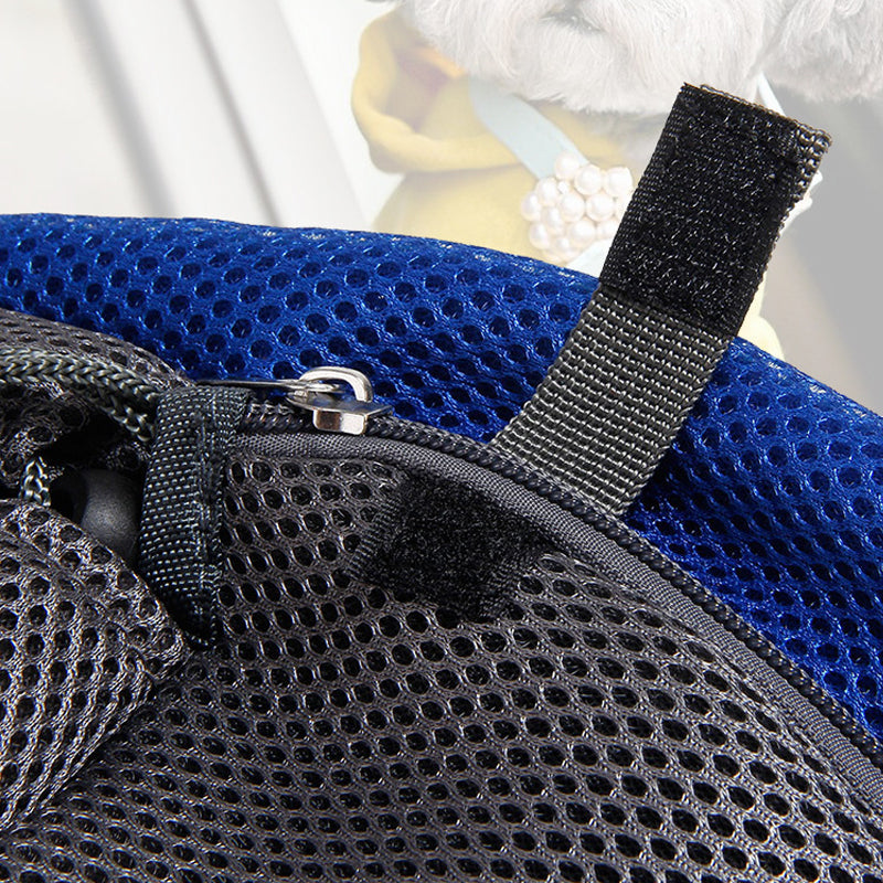 "Husdjursutflykt axelväska i polyester för smådjur, hands-free design, finns i ljusblå, röd, gul och fler färger."