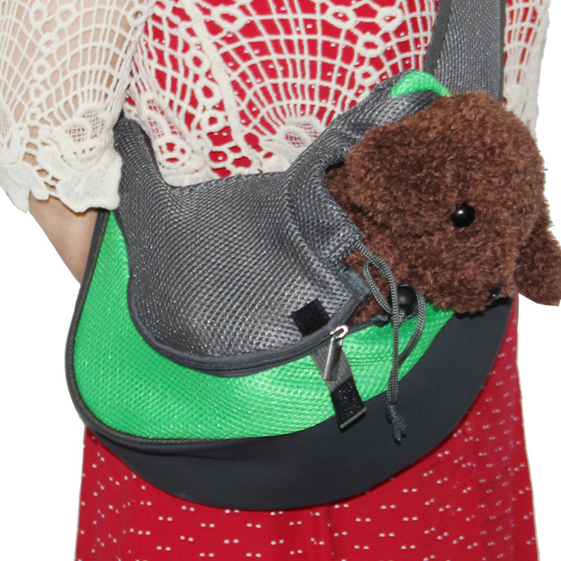 "Husdjursutflykt axelväska i polyester för smådjur, hands-free design, finns i ljusblå, röd, gul och fler färger."