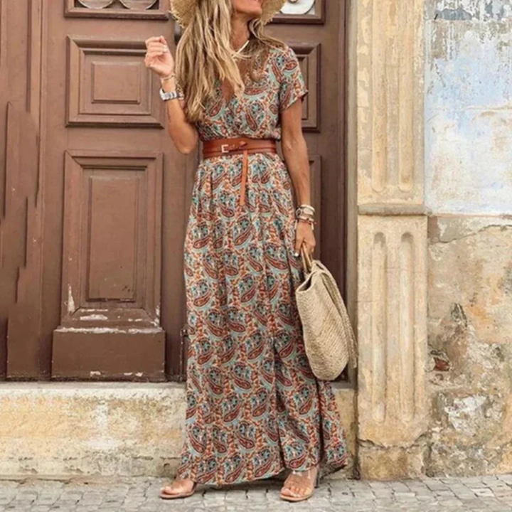 Kvinnors Sommardress - Blommigt, Lätt och Luftig Design