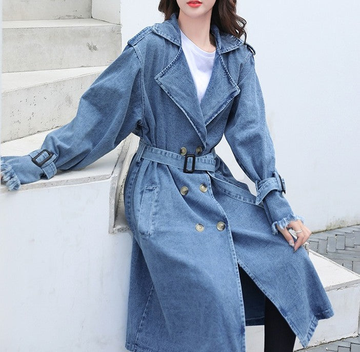 Kvinnors Ljusblå Trenchcoat med Dubbla Bröstfickor