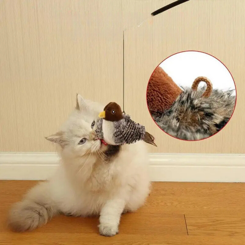 Realistisk fågelleksak för katt som väcker jaktinstinkten. Rolig interaktiv kattleksak för aktiv lek.
