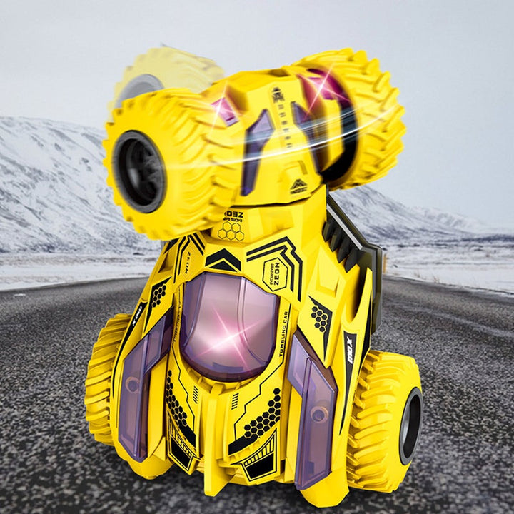 "Interaktiv offroad bil leksak med 360° rotation, robusta däck för terräng, färgglad design för barn över 3 år."