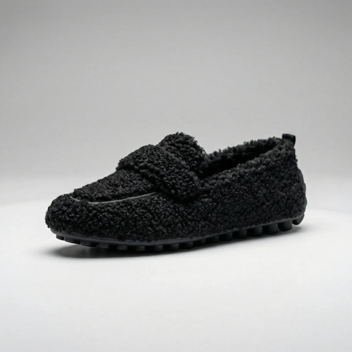 Bianka slip-on loafers för dam i jade. Lätta vardagsskor med fotvalvsstöd och halksäker sula för komfort.
