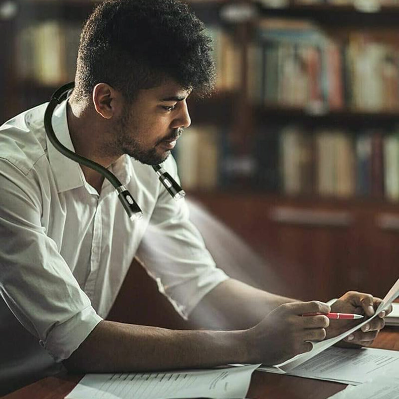 Justerbar LED-läshalslampa med ergonomisk design, handsfree, tre ljusstyrkor, perfekt för läsning och hantverk.