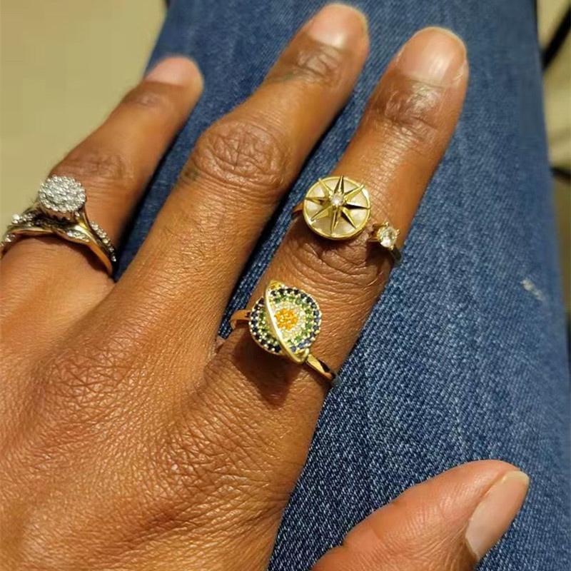 "Justerbar snurrande Galaxy ångestlindrande ring, unisex design, galaxmotiv med roterbar stendetalj"
