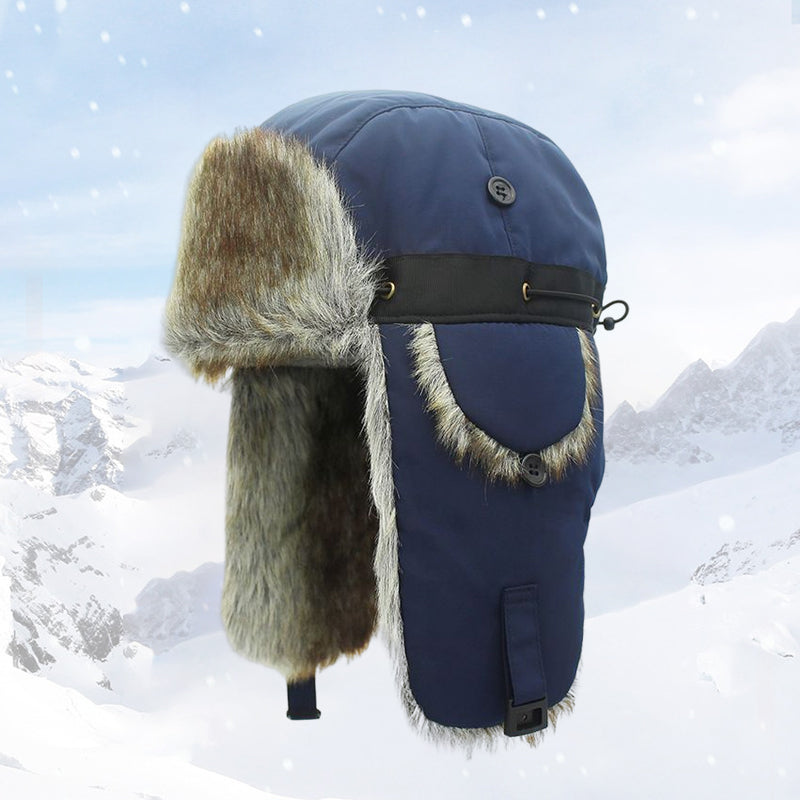 Justerbar varm fleece mössa i olika färger, vindtät och mjukt fodrad för komfort och skydd under kalla dagar.