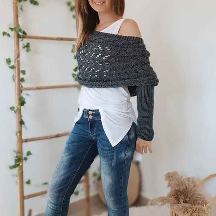 "Kabelstickad omlott i mjuk kashmirimitation för kvinnor, ljusgrå, boho stil, året runt komfort och elegans."