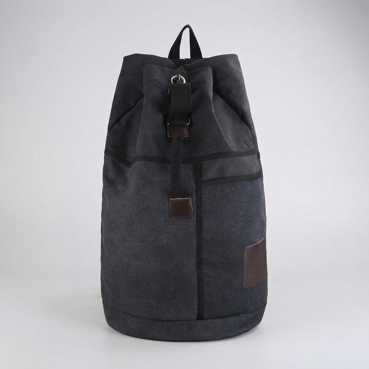 Unisex stadsryggsäck för alla tillfällen, från jobb till semester. Tålig och praktisk design.