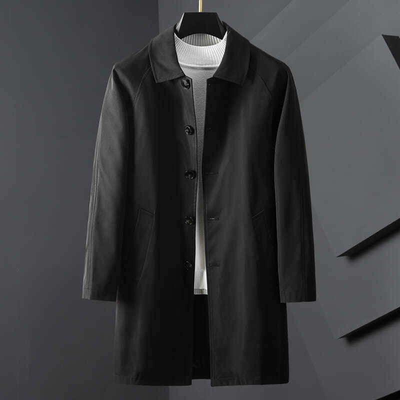 Damtrenchcoat i kort modell med dubbelknäppning och spridd krage, idealisk för hösten.