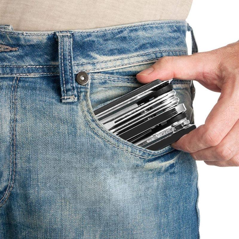 "Kompakt 12 i 1 cykelverktyg i svart kolstål för enkel bärbarhet och hållbara reparationer."