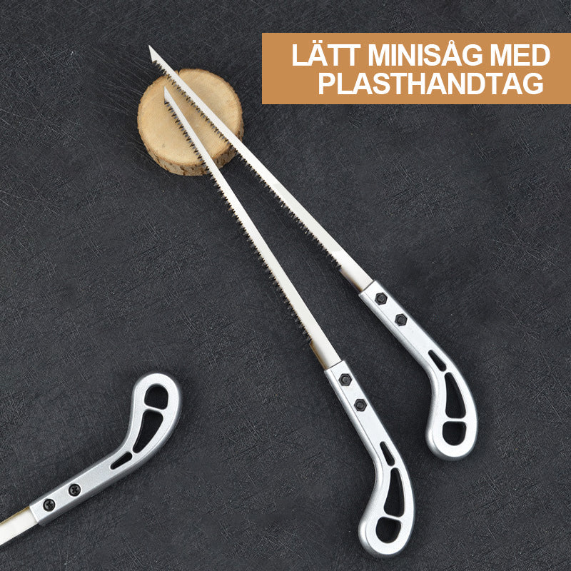 "Kompakt mini träsåg för trädgårdsarbete, silverfärgad med SK manganstålsblad, längd 360 mm, för precis beskärning."