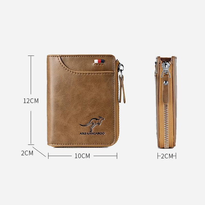 Svart slim plånbok med RFID-skydd, fotograferad framifrån för att visa den eleganta designen och formen.