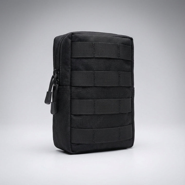 Beige kompakt taktisk väska för utomhusbruk, med smart MOLLE-system, perfekt som ryggsäckstillbehör.