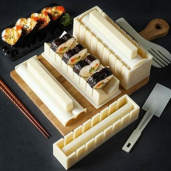 Komplett sushikit för hemmagjord sushi. Innehåller bambumatta, rissked, ätpinnar för DIY japansk matlagning.